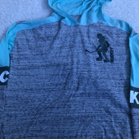 Sweater - Picture 1 of 4